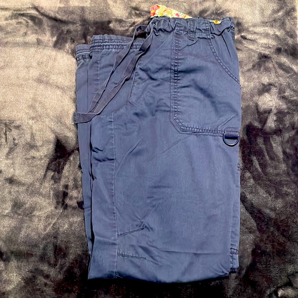 Koi Scrubs